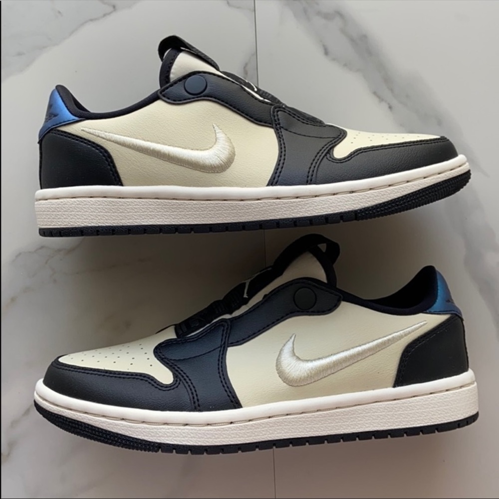NWT Nike Air Jordan 1 Retro low slip - Picture 2 of 8